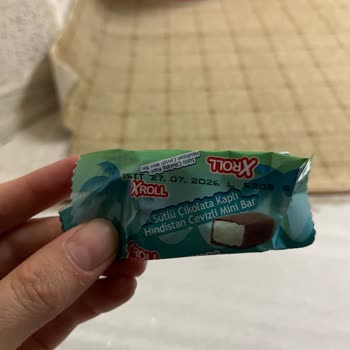 A101'den Alınan Çikolatanın İçinden Kurt Çıkması Ve Mağduriyet