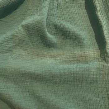 Defolu Ve Lekeli Elbise Gönderildi, Mağduriyetim Giderilsin