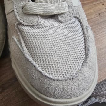 Yanlış Ve Kusurlu Ürün Gönderimi, Eksik Bilgilendirme Ve Yetersiz Müşteri Hizmeti