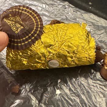 Aldığım Çikolatadan Kurt Ve Larva Çıktı Hijyen Ve Sağlık Endişesi Yaşıyorum