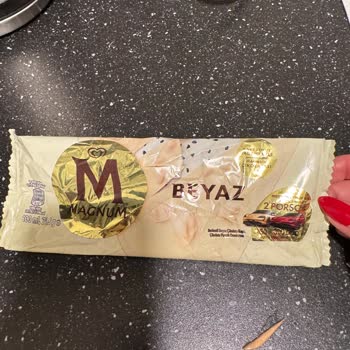 Dondurmadan Çıkan Tahta Parçası Boğulma Tehlikesi Yaşattı