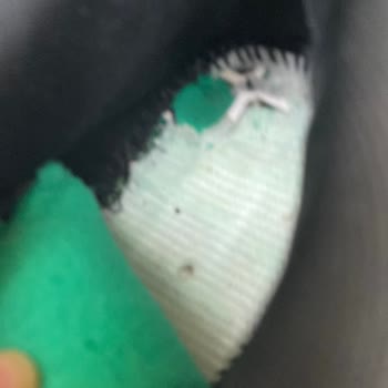 Ayakkabım Kısa Sürede Yıprandı İki Firma Sorumluluk Almıyor Çözüm Sunulmuyor