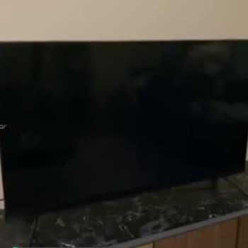 Samsung Ue50tu8000u Marka Model Televizyonun Kapanıp Açılması Sorunu