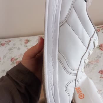 Yeni Alınan Ayakkabının Hızla Deforme Olmasına Çözüm Bekliyorum