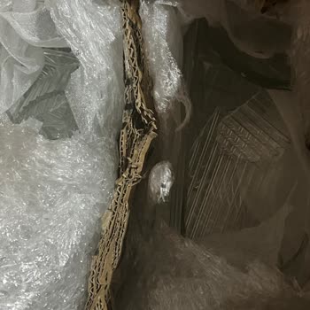 English Home Siparişimde Kırık Cam Kavanozlar Ve Ulaşılmaz Müşteri Hizmetleri