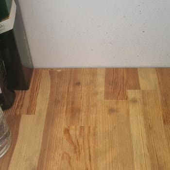 Arçelik Çay Makinesi Sürekli Su Akıtıyor, Tamirden Sonra Sorun Artıyor Ve Mutfakta Zarara Yol Açıyor