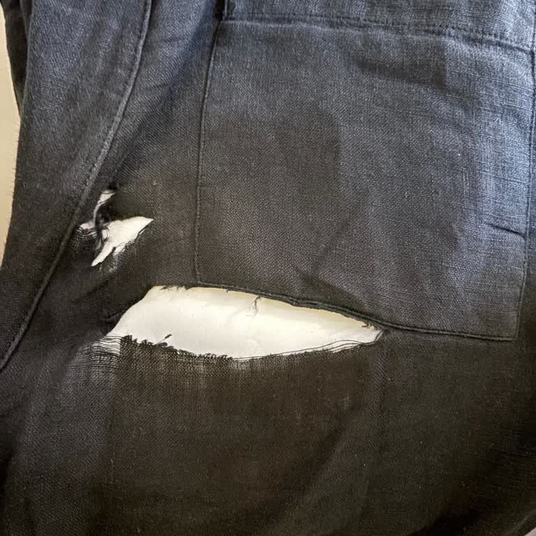 Keten Pantolon Kısa Sürede Yırtıldı, Müşteri Hizmetlerine Ulaşamıyorum