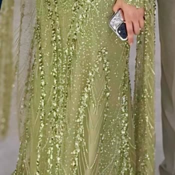 Uyumsuz Şal Ve Temizlenmemiş Abiye İle Mağduriyet Yaşadım