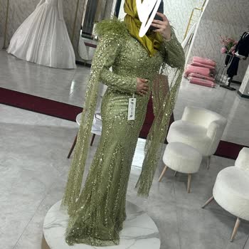 Uyumsuz Şal Ve Temizlenmemiş Abiye İle Mağduriyet Yaşadım