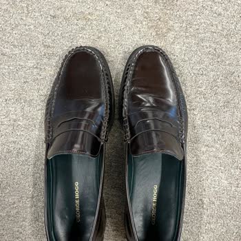 Aynı Model Ayakkabının Bir Tekinde Kısa Sürede Oluşan Deformasyon Ve Mağaza İlgisizliği