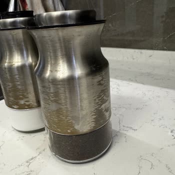 Garanti Süresi Devam Eden Tencere Seti Ve Kavanozda Yaşanan Sorunlara Çözüm Bulunmuyor