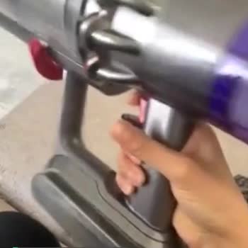Dyson Süpürge Durduk Yere Çalışmadı