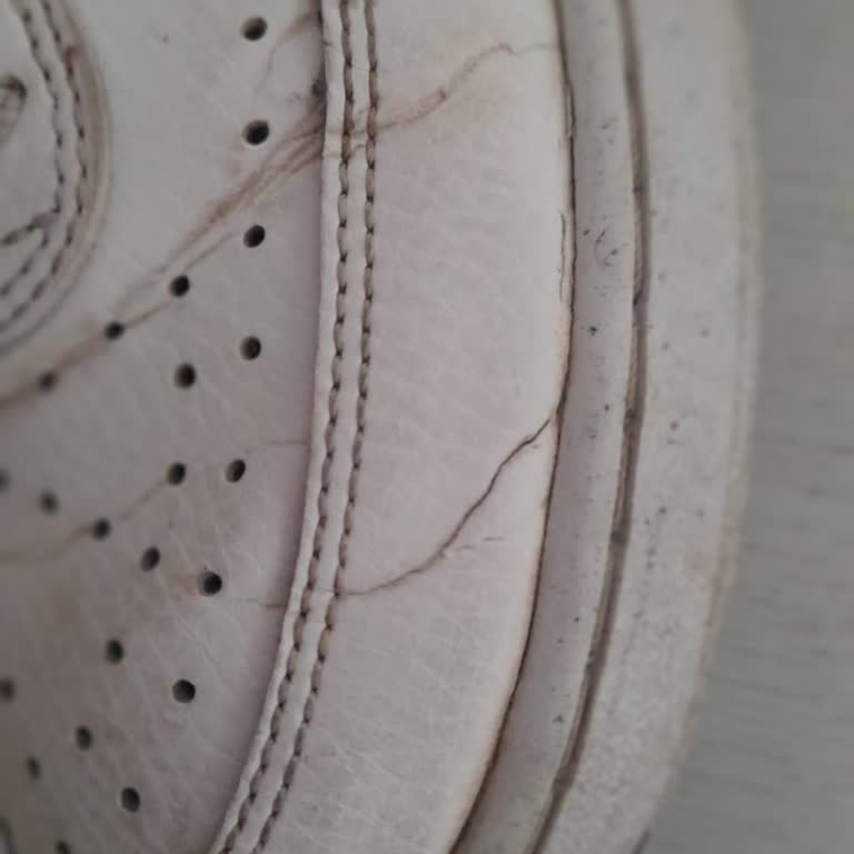 Intersport Kısa Sürede Deforme Olan Nike Ayakkabı İçin Değişim Talebi Ve İnceleme Sonucuna İtiraz!