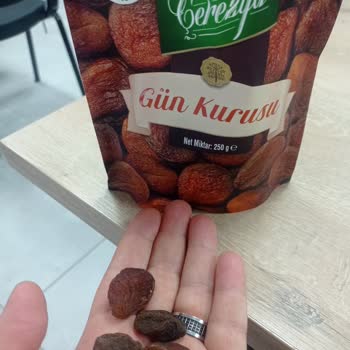 Aldığım Kuru Meyveler Bozuk Ve Görselden Farklı Çıktı