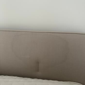 Yataş Başlık Ve Yatak Kumaşında Leke Problemi, Garanti Desteği Sağlanmadı