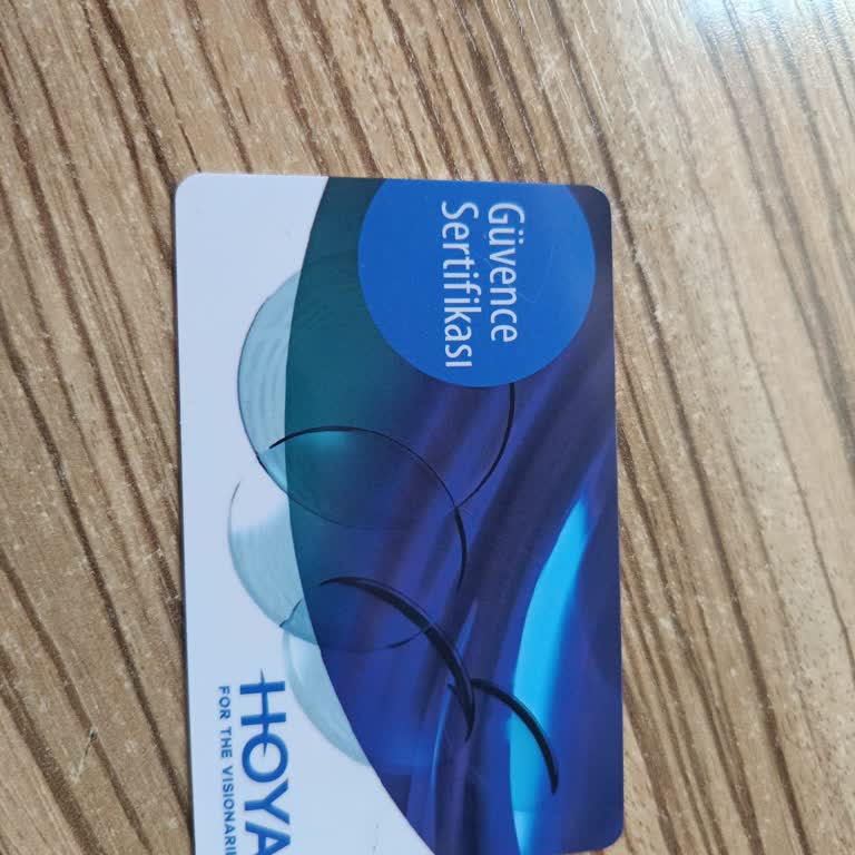 Gözlük Camı Garanti Sözü Tutulmadı Cam Değişimi Reddedildi