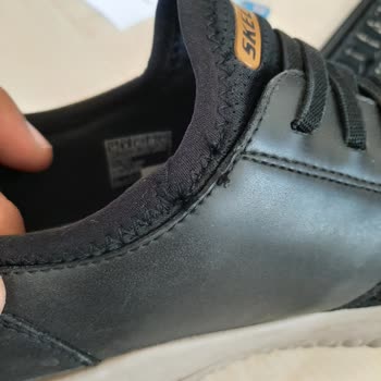 Ayakkabı Dünyası Kısa Sürede Deforme Olan Ayakkabılar Ve Yetersiz Mağaza Çözümü