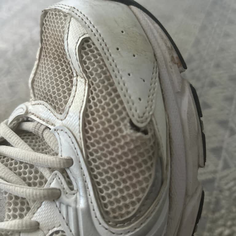 Kısa Sürede Yıpranan Ayakkabıya Garanti Reddiyle Yaşadığım Hayal Kırıklığı