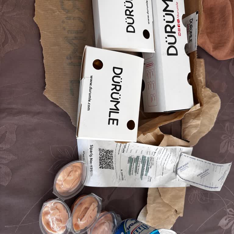 Dürümle Yemekte Hijyen ve Sipariş Eksikliğiyle Karşılaştım