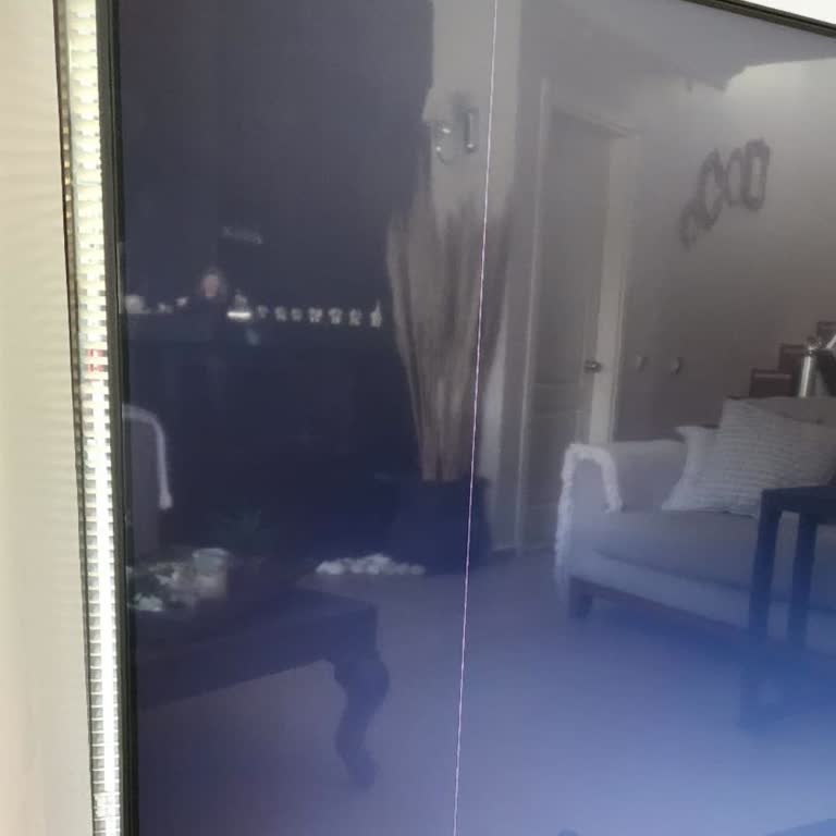 Yeni Sayılabilecek Televizyonumda Panel Arızası Ve Değişim Talebim Reddedildi