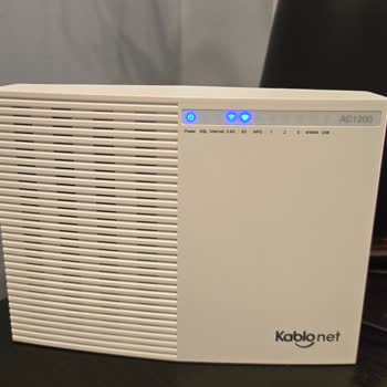 Kurulum Sonrası Sürekli Kesilen İnternet Ve Çözülmeyen Arıza Nedeniyle Mağduriyet