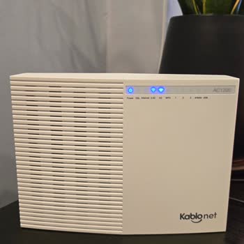 Kurulum Sonrası Sürekli Kesilen İnternet Ve Çözülmeyen Arıza Nedeniyle Mağduriyet