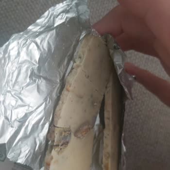 Çikolatadan Canlı Kurt Çıkmasıyla Yaşadığım Şok Ve Hayal Kırıklığı