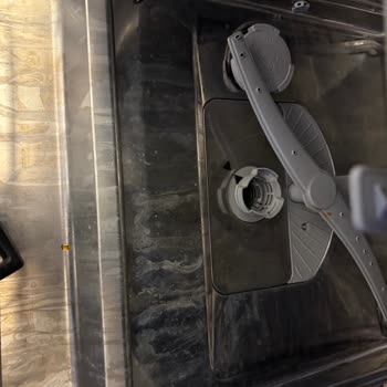 Garanti Kapsamında Bulaşık Makinesi Teslim Edilmedi, Ek Ücret Alındı Ve Mağdur Edildik