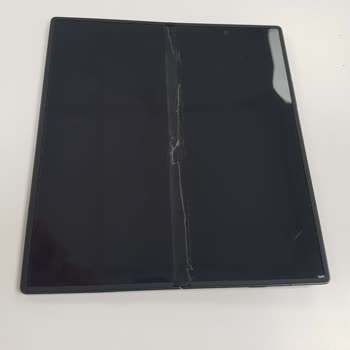 Garanti Kapsamındaki Ekran Kırığı İçin Yüksek Onarım Ücreti Talebi