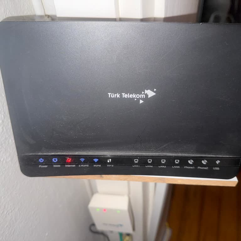 Uzun Süredir Çözülemeyen İnternet Arızası Ve Taahhüt Cezası Mağduriyeti