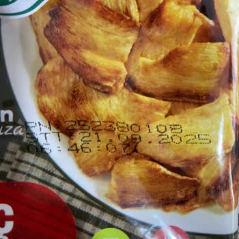 Fix Gross'tan Alınan Tavuk Dönerde Çiğ Parça Sorunu Ve İlgisiz Mağaza Yetkilisi