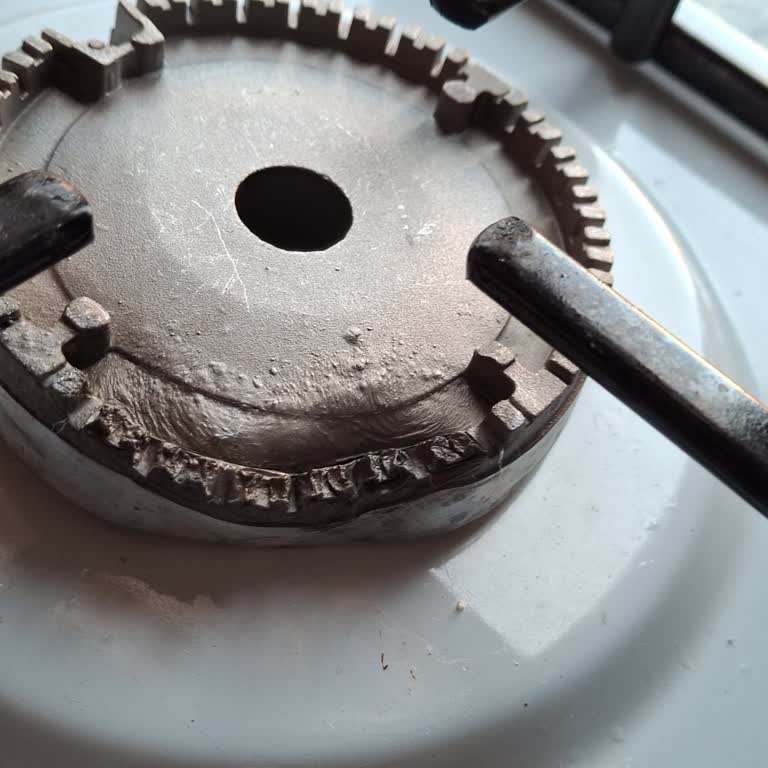 Kumtel Set Üstü Ocak Güvenlik Sorunu: Bek Tablası Eridi, Yangın Riski Oluştu!