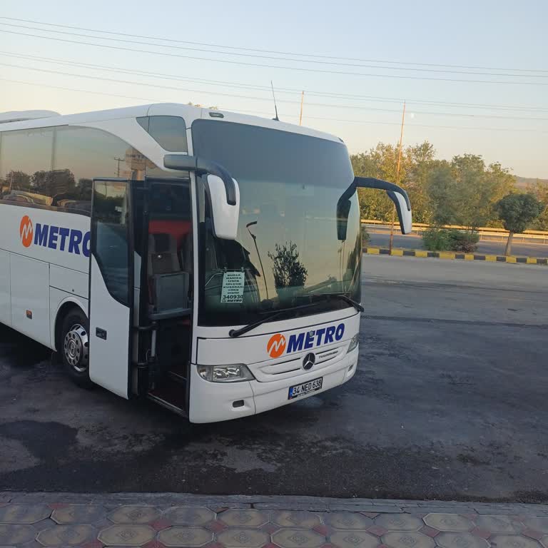 Metro Turizm Yolculuğunda Yaşanan Arıza Ve Bilgilendirme Eksikliği Nedeniyle Mağduriyet