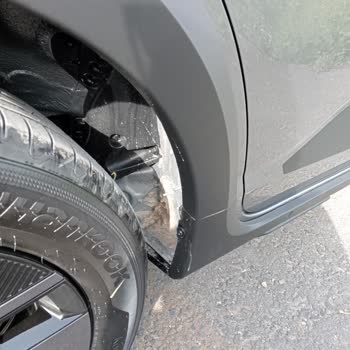 Sıfır Araçta Eksik Plastik Parça Ve 5 Aydır Çözülmeyen Teslimat Sorunu