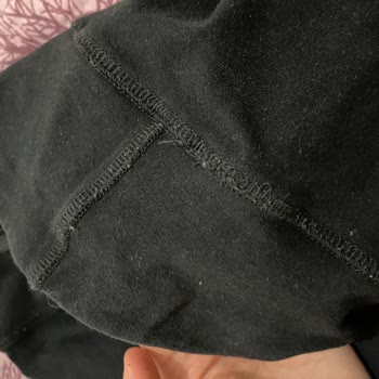 FLO’dan Aldığım Reebok Tayt Kısa Sürede Deforme Oldu Ve Çözüm Sunulmadı