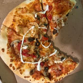 Soğuk Ve Eksik Gelen Pizza Müşteri Hizmetleri Sorunu Çözmedi