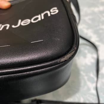 Calvin Klein Çantada Kısa Sürede Soyulma Ve Deformasyon Sorunu