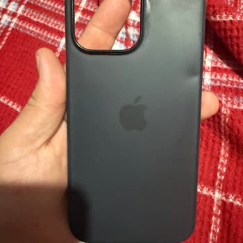 Kısa Sürede Kırılan Orijinal İphone Kılıfı Hayal Kırıklığı Yarattı