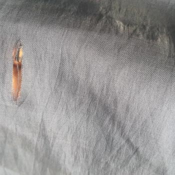 500 TLye Alınan Tuniğin Kısa Sürede Yırtılması Ve Çözüm Talebi