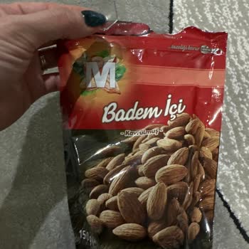 Migros’tan Aldığım Bademin İçinden Cam Parçası Çıktı: Çocuğum Tehlike Atlattı!