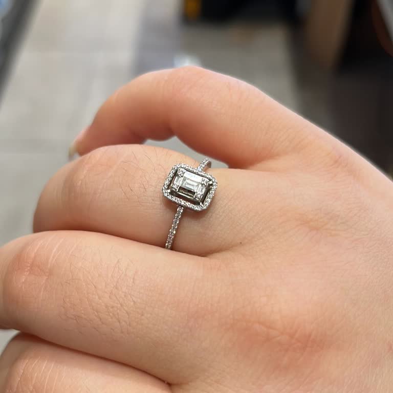 Yüzük Taşı Düşmesi ve Garanti Kapsamında Tamir Ücreti Talebi