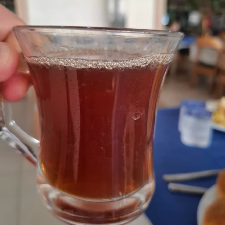 Daima Biz Hotel'de Temizlik, Hizmet Ve İletişim Sorunları Tatilimizi Mahvetti