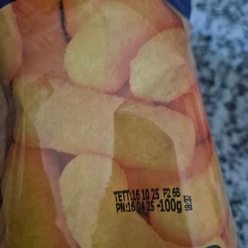 Aldığım Cipsin İçinden Canlı Kurtçuk Çıktı, Firma Geri Dönüş Yapmıyor