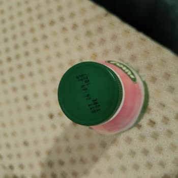 Son Kullanma Tarihi Geçmemiş Kefirde Ekşimsi Tat Ve Köpüklenme