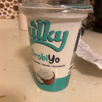 Sağlam Ambalajlı Yoğurtta Küf Şoku: Migros'tan Aldığım Ürün Bozuk Çıktı