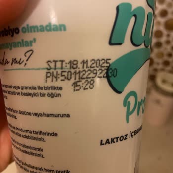 Sağlam Ambalajlı Yoğurtta Küf Şoku: Migros'tan Aldığım Ürün Bozuk Çıktı