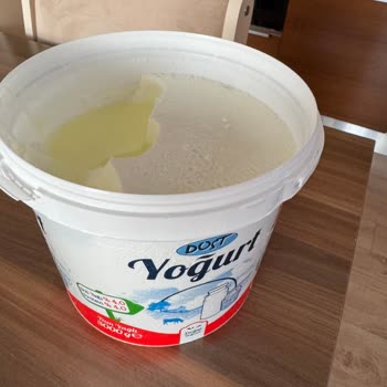 Yoğurt İçinde Yabancı Maddeyle Karşılaştım, Mağduriyetimin Giderilmesini İstiyorum