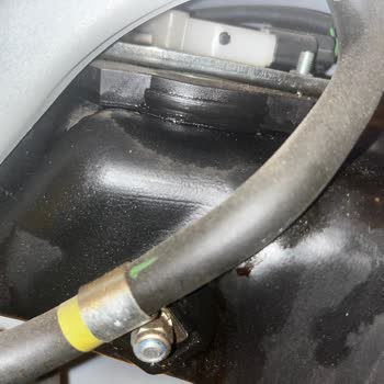 Vespa GTS 125 Benzin Deposu Çatlağı Fabrika Hatası Nedeniyle Ücretsiz Değişim Talebi