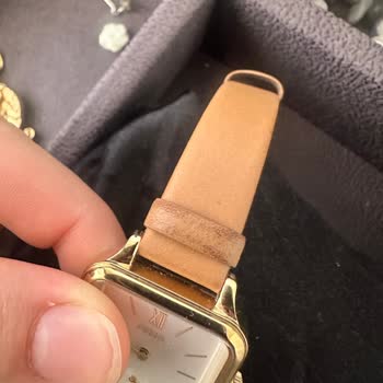 Fossil Saatte Tekrarlayan Kordon Sorunu Ve Yetersiz Çözüm