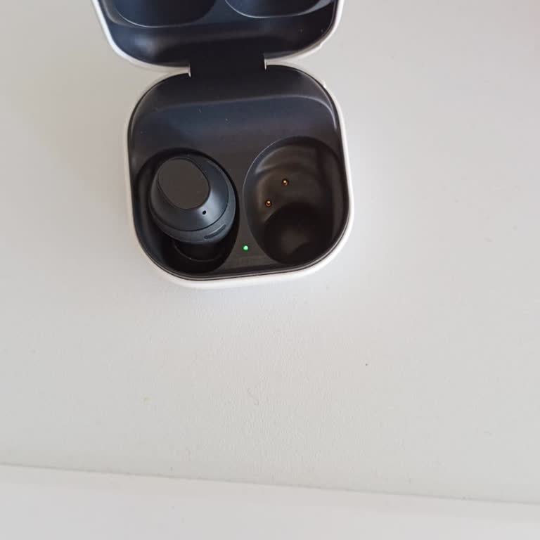 Yedek Parça Fiyatı Üründen Pahalı: Samsung'dan Şaşırtan Tek Kulaklık Ücreti